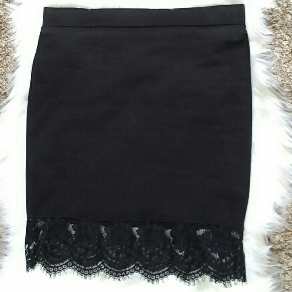 Lilian Plus Size Lace Trim Fitted Pencil Skirt - Picture 7 of 8